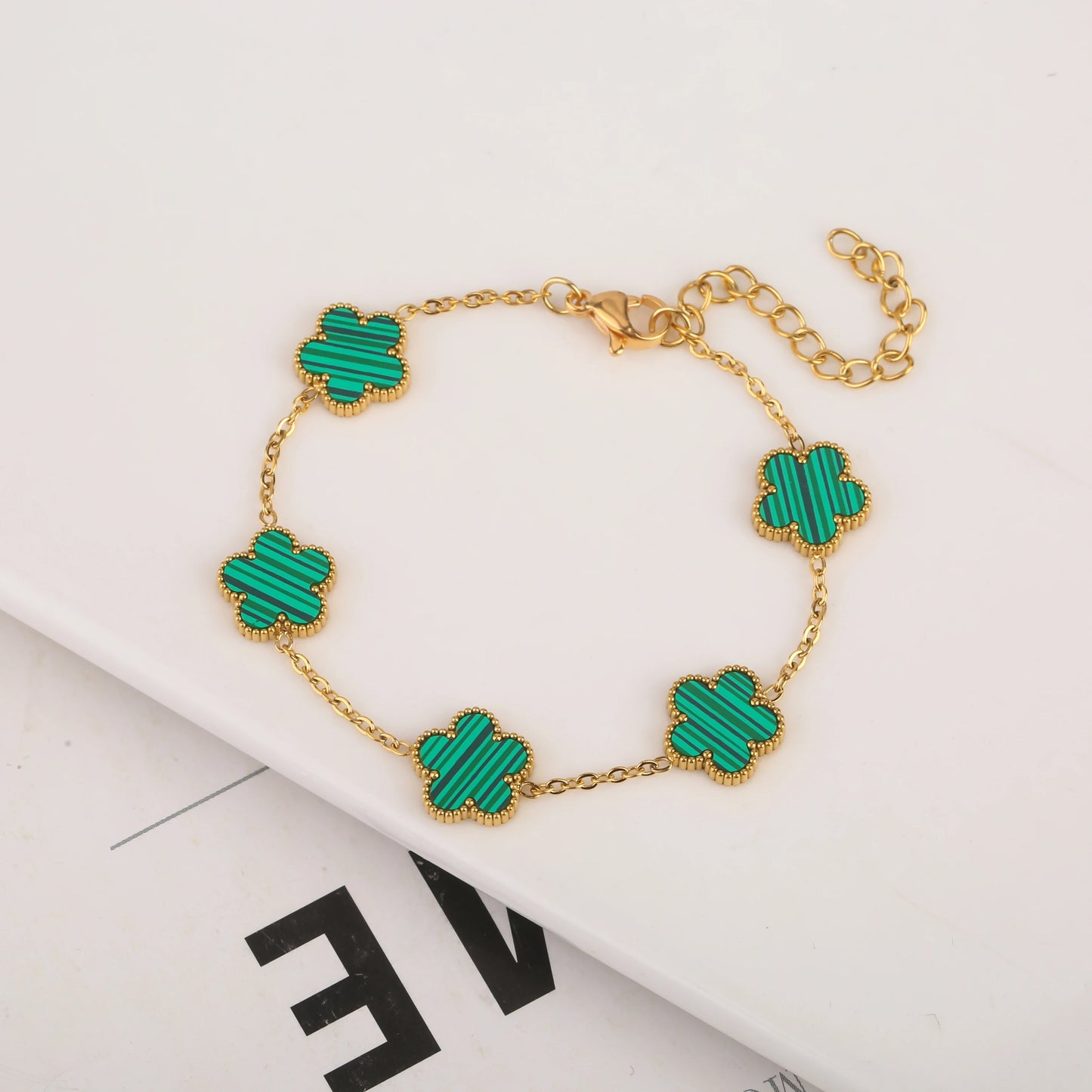 Gorgeous Belle Clover Leaf Necklace, Earrings and Bangle Set